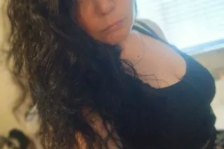 Lets SHARE our Time with EACHOTHER & see who makes the bigger MESS 🫦 FOR FASTER RESPONSE CALL ME - Image 6