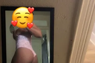 SPEND SOME TIME WITH A BADDIE🤭🔥 Chocolate Temptation 🍫 🔥💦 - Image 6