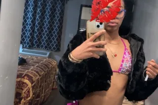 NEW IN TOWNN 🥰 come see me bef... - Image 1