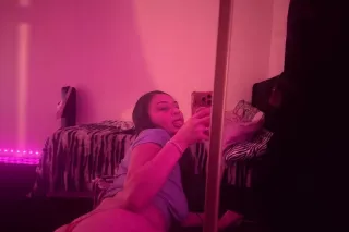 latina mami🥰🥰serious inquires ... - Image 2