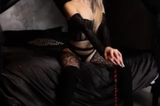 🧚BLONDE Bunny BOMBSHELL🌹🐰 👅Fli... - Image 3