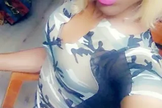 FYE SLOPPY WET HEAD & QV's ONL... - Image 2