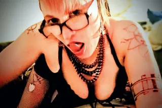 Dirty boots and dirty thoughts welcome💯🔥 Blue collar appreciation night 💋🍑💦 - Image 6