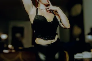 Dirty boots and dirty thoughts... - Image 1