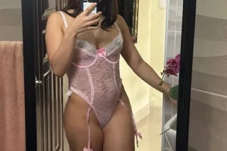 ✨ Sweet Latina With a Flirty S... - Image 3