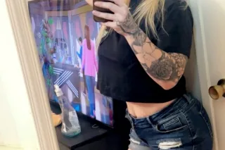 ASHLEE'S BACK ON BI💋I WILL ONLY BE HERE A FEW DAYS 🥰FEB 25th- March 4th ❤ BOOK EARLY LIMITED SPACES 💋 NO DEPOSIT ❤IM HERE IN KONA BEACH DATES BOAT DATES ✅ - Image 5