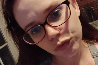 MATURE , MILFS , AVAILABLE NOW... - Image 4