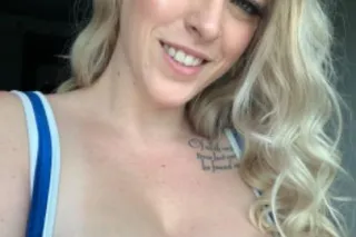 Bubbly Blonde - 30 - Image 1