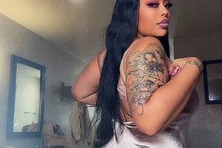 Your favorite Doctor is in Tow... - Image 3