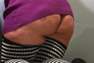 AriLove here lets have some fr... - Image 1