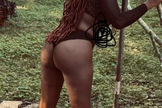 😜 New In Town 02/27 PRE BOOK💦💦... - Image 3