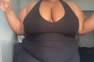 Sexy Chocolate Big Girl - 23 - Image 1