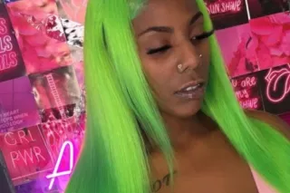 New In Town 🥰💕💜 - 25 - Image 1