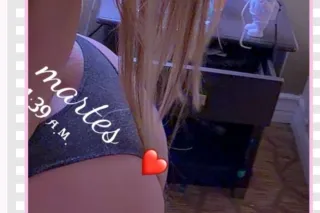 COLOMBIANA ARDIENTE PAPI👅😍 RIC... - Image 3