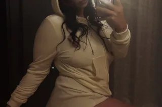 Unleash Your Inner Allure” or ... - Image 4