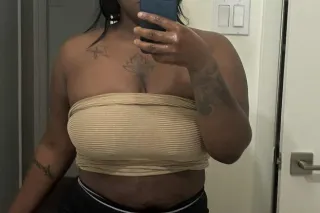 OUTCALLS - 24 - Image 3