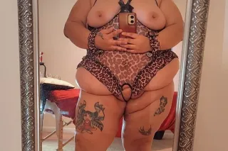 gordita latina bbw, ven y disfruta,come spend some time with me😘😈 - Image 5
