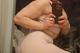 Pretty in the face√ Slimthick ... - Image 3