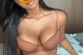 Hello daddy, I'm very horny fo... - Image 1