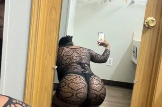 Chocolate thick creamy big boo... - Image 4