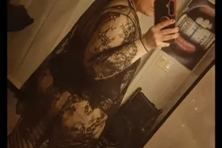 wet XXX FREAK Ready now 😜 - 36 - Image 1