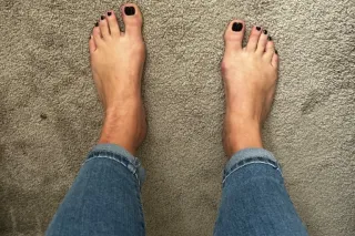 BUSTY BLONDE - Image 9