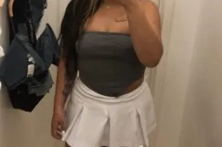 Ms.Rose🥀 - 24 - Image 4