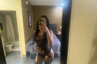 🍫🍭Brownskin Slim Peitie Throat... - Image 4