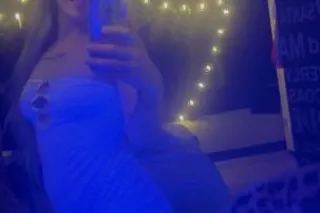 Respected classy & professional - Image 5