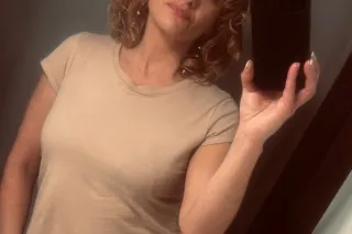 Mature, no drama in and out - Image 3