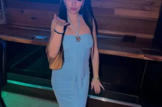 YOUNG PETITE FRENCH PLAYMATE H... - Image 2