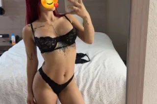 Your appetizing skinny in Mana... - Image 1