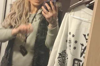 move over gene simmons lusciou... - Image 3