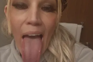 move over gene simmons lusciou... - Image 1