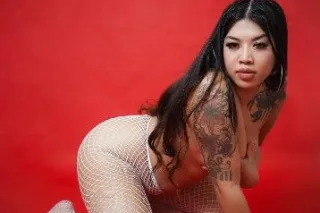 * Upscale Asain Bombshell 🇱🇦 ❤... - Image 2