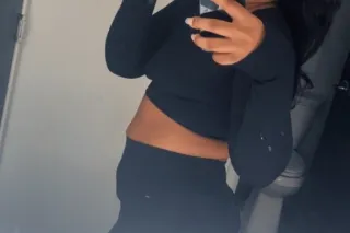 HEY PAPII COME SEE ME BROWN CI... - Image 1