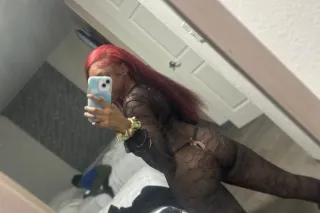 make this pussy squirt 💦💫 - Image 6