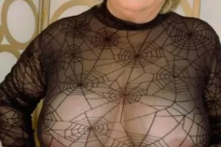 That fat ass looks like true art. natural Big Booty . Ready to make my pussy drip - Image 5