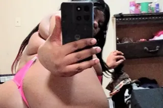 super thick 🥰 bootylicious ebo... - Image 4