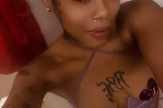 Sexy&Petite😍 100% Real and ama... - Image 2