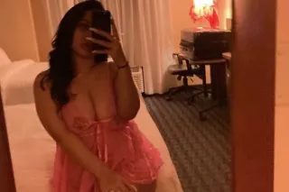 Elegant, discreet, and effortl... - Image 1