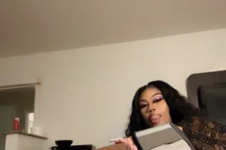 greek freak incalls available💦 - Image 6