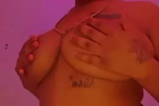 fetish friendly qv special 200... - Image 1