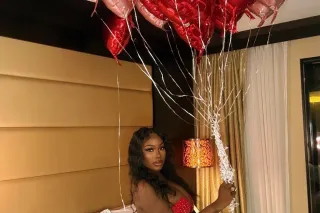 💆🏾♀ therapist lets party 🎉 🍆 L... - Image 4