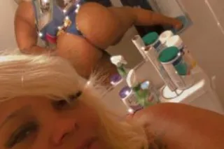 HEY DADDY IM WAITING ON YOU TO... - Image 1