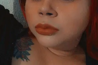 💕THICK SUBMISSIVE LATINA WHO L... - Image 2