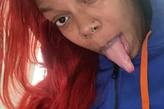 i BET I CAN MAKE YOU NUT FROM HEAD - Image 11