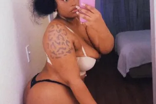 NEW PIXS🤳 CLICK HER FOR FREAKY FUN 💦 🔐🔓𝒴𝑜𝓊 𝒽𝒶𝓋𝑒 𝓉𝒽𝑒 𝓀𝑒𝓎 YOUR SUPER WET FREAK ' THROAT GOAT 💦💦TIGHT GRIP - Image 9