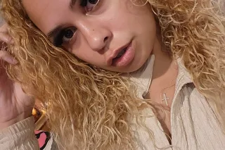 mixed babe- shy, wet, petite slimthick body, beautiful face + HONEY EYES+ soft lips...💅🏽🧚🏽♀ - Image 7