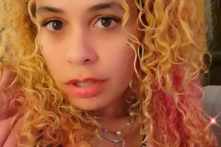 mixed babe- shy, wet, petite s... - Image 1